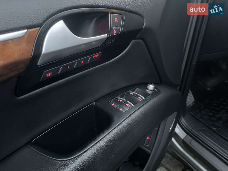 Позашляховик / Кросовер Audi Q7 2014 в Львові