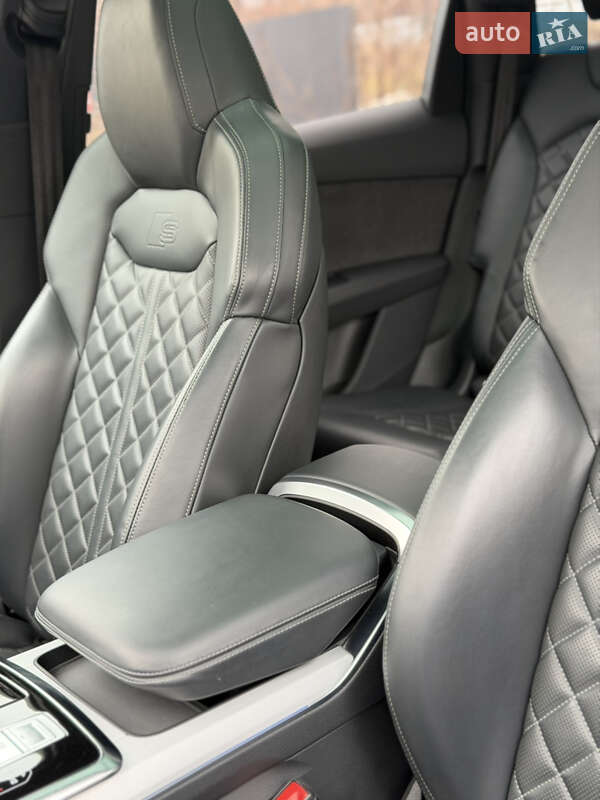Внедорожник / Кроссовер Audi Q7 2021 в Киеве фото 28 Внедорожник / Кроссовер Audi Q7 2021 в Киеве