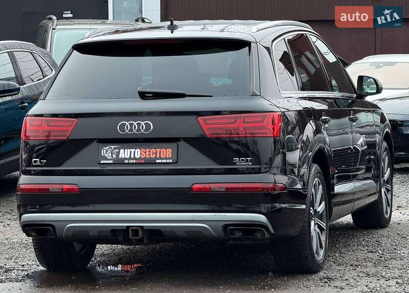 Позашляховик / Кросовер Audi Q7 2016 в Харкові