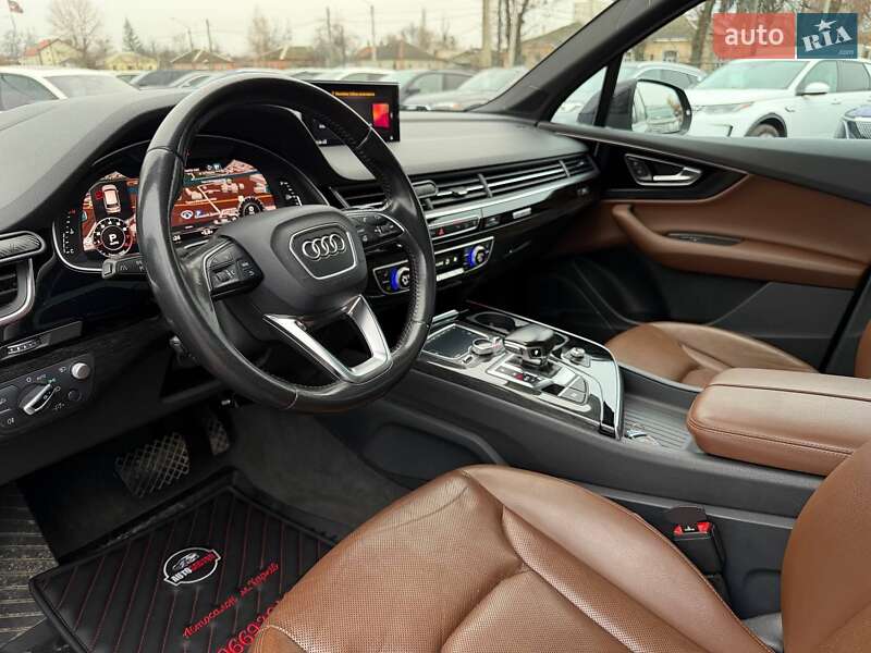 Позашляховик / Кросовер Audi Q7 2016 в Харкові