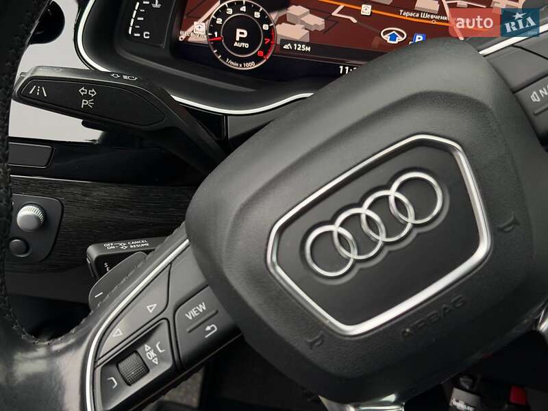 Позашляховик / Кросовер Audi Q7 2016 в Харкові