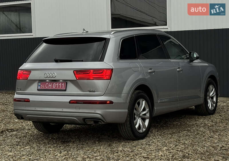 Позашляховик / Кросовер Audi Q7 2015 в Стрию