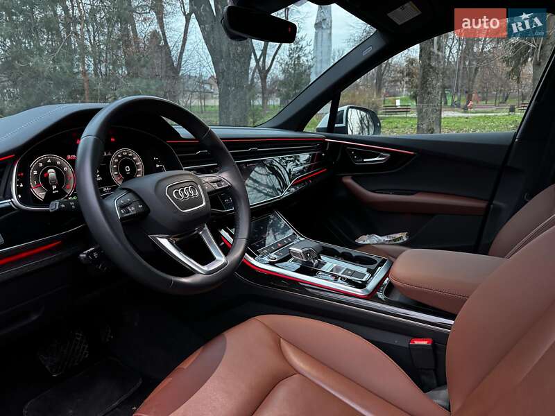 Позашляховик / Кросовер Audi Q7 2023 в Києві фото 20 Позашляховик / Кросовер Audi Q7 2023 в Києві