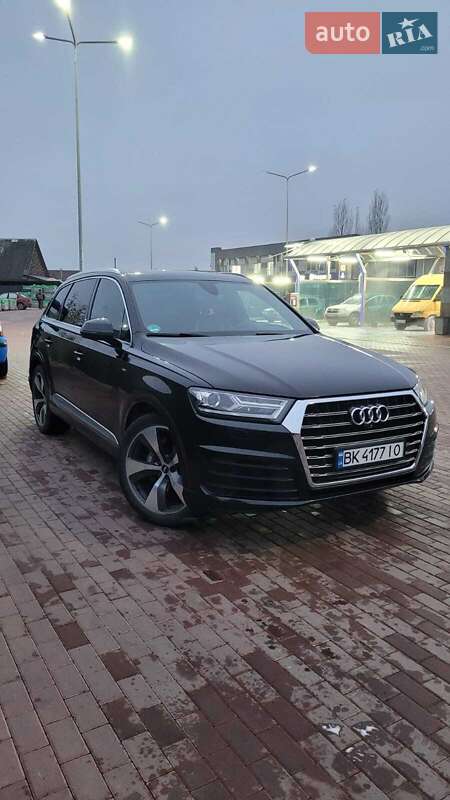 Внедорожник / Кроссовер Audi Q7 2015 в Сарнах фото 2 Внедорожник / Кроссовер Audi Q7 2015 в Сарнах