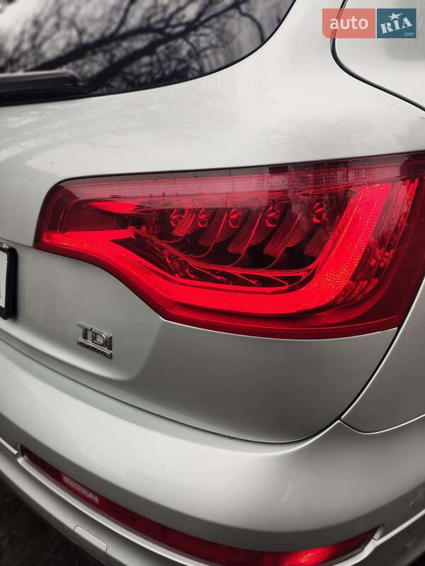 Позашляховик / Кросовер Audi Q7 2014 в Вінниці