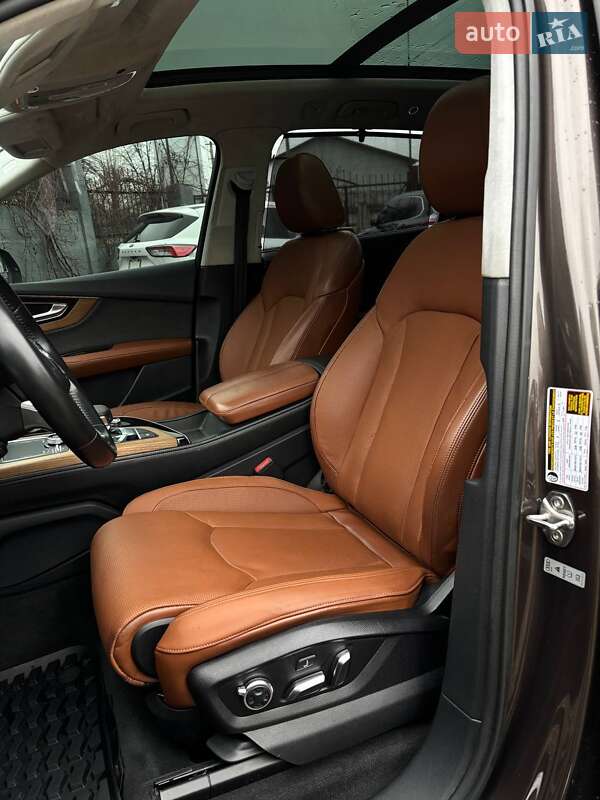 Внедорожник / Кроссовер Audi Q7 2017 в Стрые фото 40 Внедорожник / Кроссовер Audi Q7 2017 в Стрые