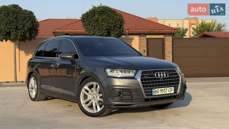 Внедорожник / Кроссовер Audi Q7 2016 в Павлограде