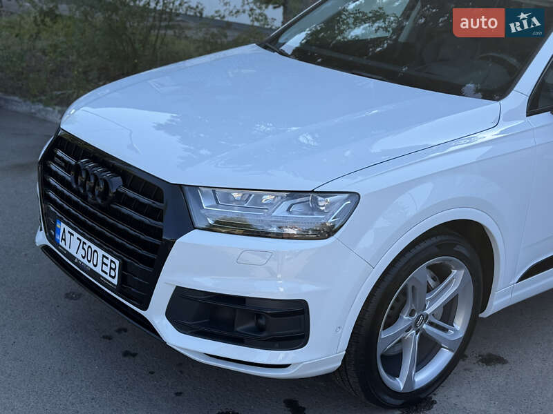 Внедорожник / Кроссовер Audi Q7 2018 в Львове