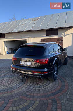 Позашляховик / Кросовер Audi Q7 2013 в Буську