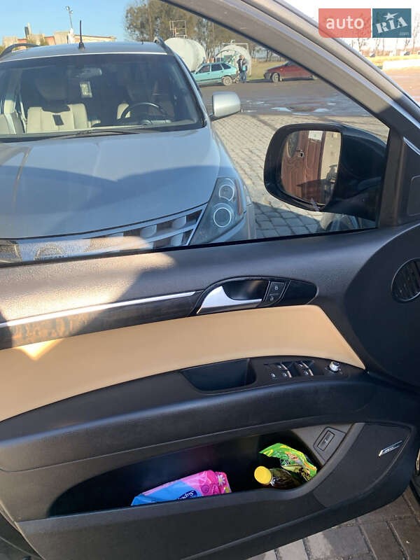 Позашляховик / Кросовер Audi Q7 2013 в Буську