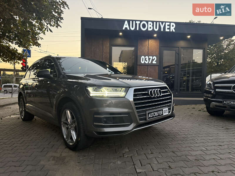 Позашляховик / Кросовер Audi Q7 2016 в Чернівцях фото 4 Позашляховик / Кросовер Audi Q7 2016 в Чернівцях