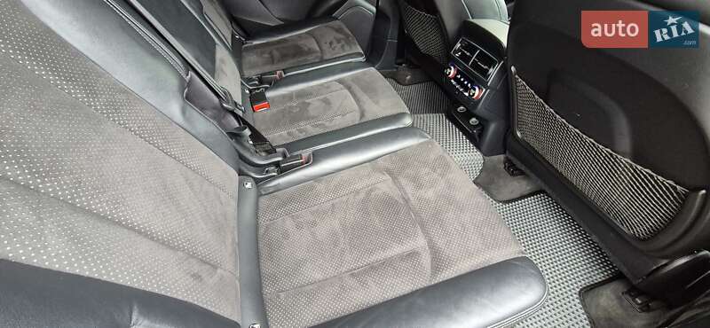 Позашляховик / Кросовер Audi Q7 2017 в Яремчі