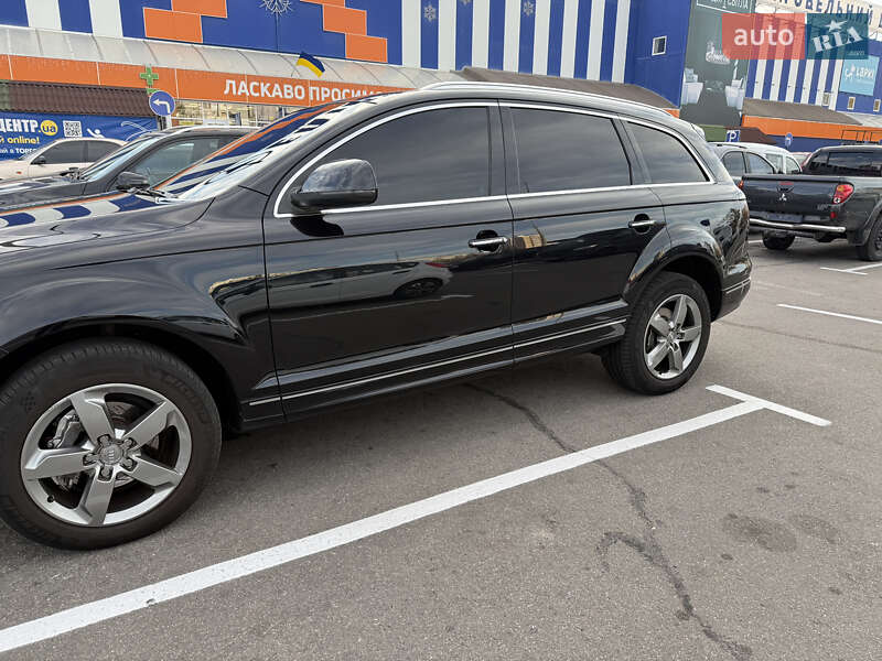 Внедорожник / Кроссовер Audi Q7 2012 в Запорожье
