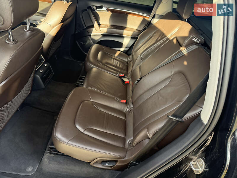 Внедорожник / Кроссовер Audi Q7 2012 в Запорожье