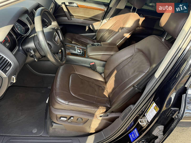 Внедорожник / Кроссовер Audi Q7 2012 в Запорожье