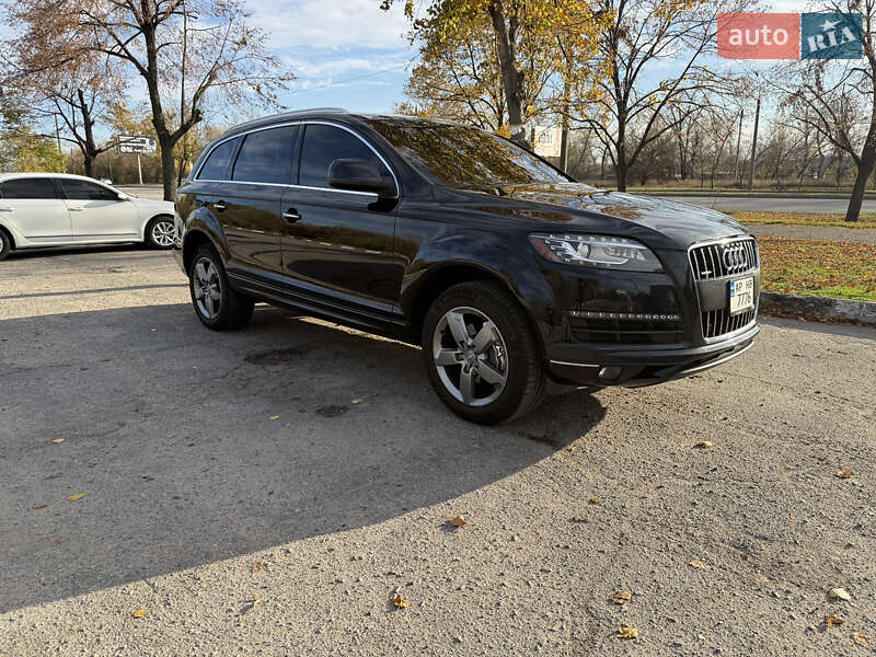 Внедорожник / Кроссовер Audi Q7 2012 в Запорожье