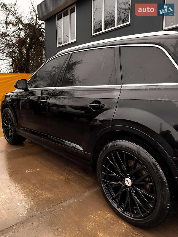 Позашляховик / Кросовер Audi Q7 2017 в Кролевці фото 8 Позашляховик / Кросовер Audi Q7 2017 в Кролевці