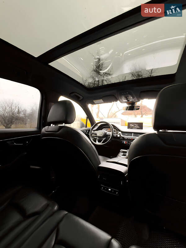 Позашляховик / Кросовер Audi Q7 2017 в Кролевці фото 19 Позашляховик / Кросовер Audi Q7 2017 в Кролевці