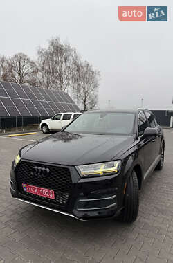Внедорожник / Кроссовер Audi Q7 2019 в Владимире