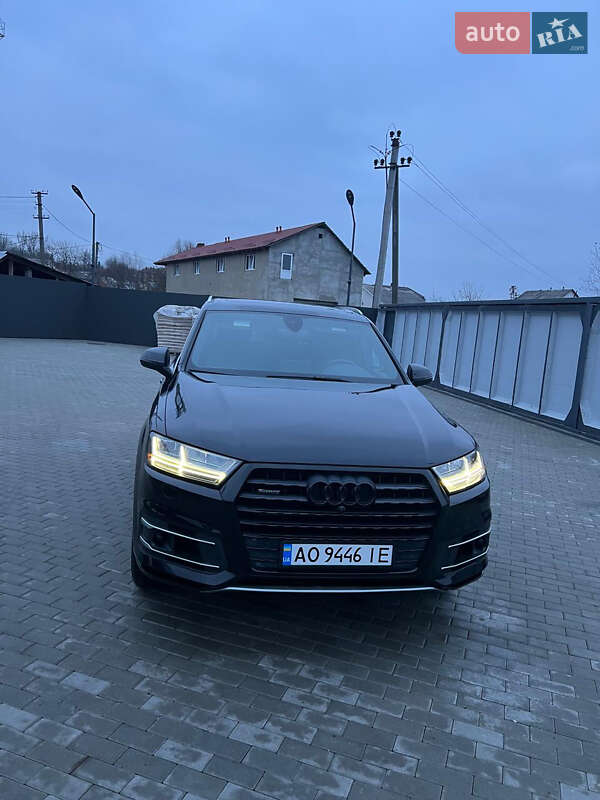 Позашляховик / Кросовер Audi Q7 2016 в Хусті фото 50 Позашляховик / Кросовер Audi Q7 2016 в Хусті