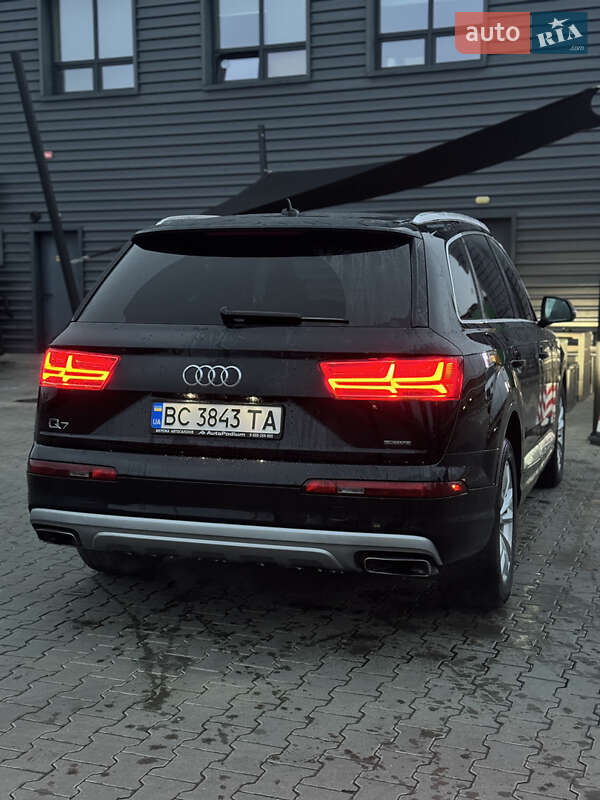 Внедорожник / Кроссовер Audi Q7 2017 в Киеве фото 9 Внедорожник / Кроссовер Audi Q7 2017 в Киеве