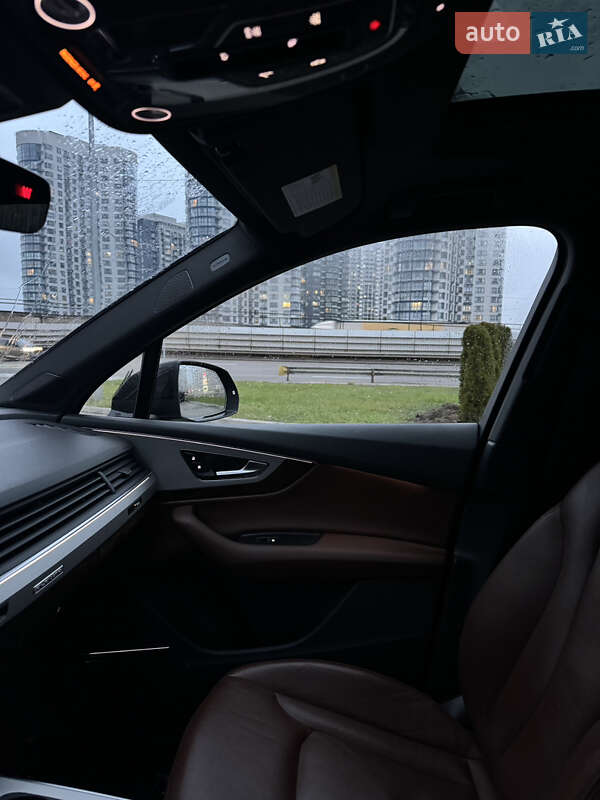 Внедорожник / Кроссовер Audi Q7 2017 в Киеве фото 26 Внедорожник / Кроссовер Audi Q7 2017 в Киеве