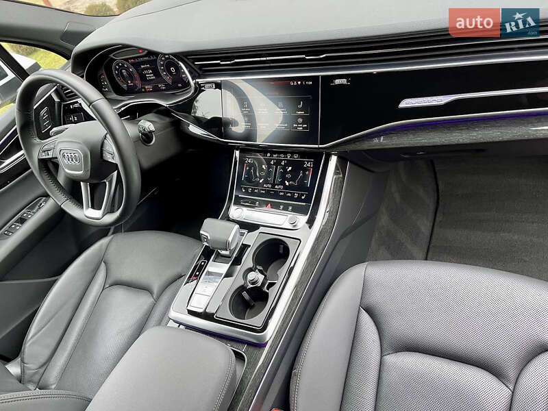 Внедорожник / Кроссовер Audi Q7 2020 в Львове