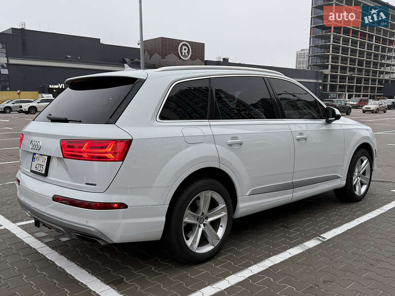 Внедорожник / Кроссовер Audi Q7 2019 в Киеве фото 4 Внедорожник / Кроссовер Audi Q7 2019 в Киеве