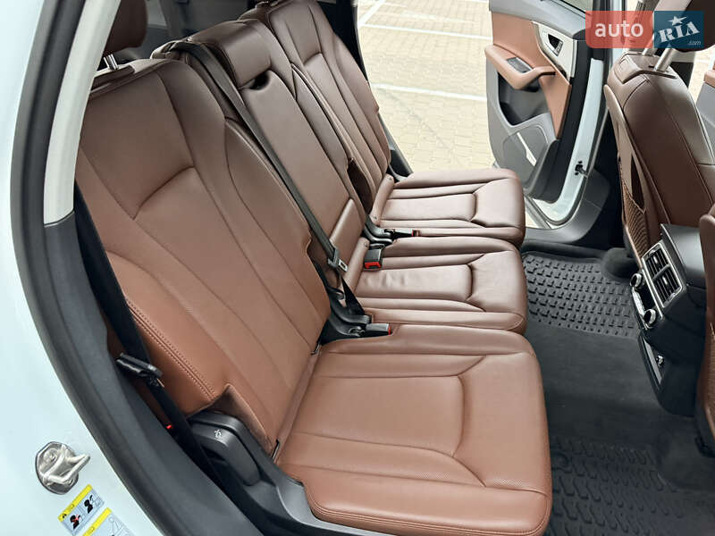 Внедорожник / Кроссовер Audi Q7 2019 в Киеве фото 25 Внедорожник / Кроссовер Audi Q7 2019 в Киеве