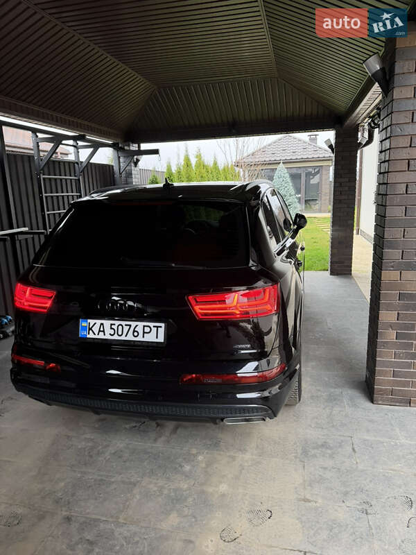 Внедорожник / Кроссовер Audi Q7 2018 в Киеве фото 4 Внедорожник / Кроссовер Audi Q7 2018 в Киеве