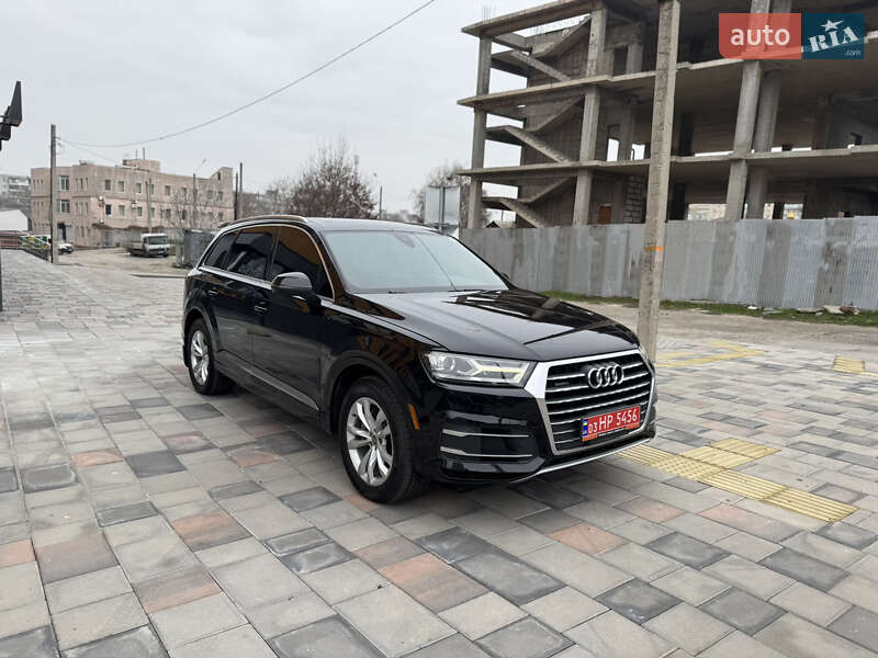 Позашляховик / Кросовер Audi Q7 2017 в Запоріжжі