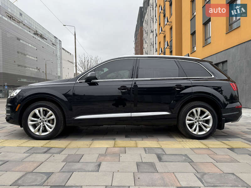 Позашляховик / Кросовер Audi Q7 2017 в Запоріжжі