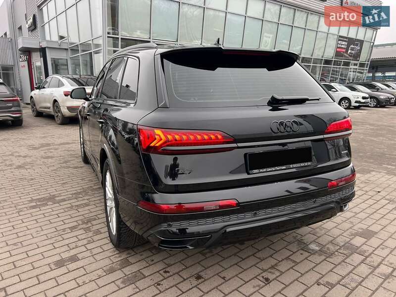 Внедорожник / Кроссовер Audi Q7 2023 в Полтаве