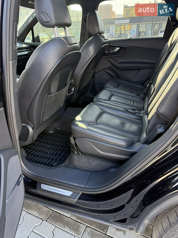 Внедорожник / Кроссовер Audi Q7 2016 в Ужгороде фото 31 Внедорожник / Кроссовер Audi Q7 2016 в Ужгороде