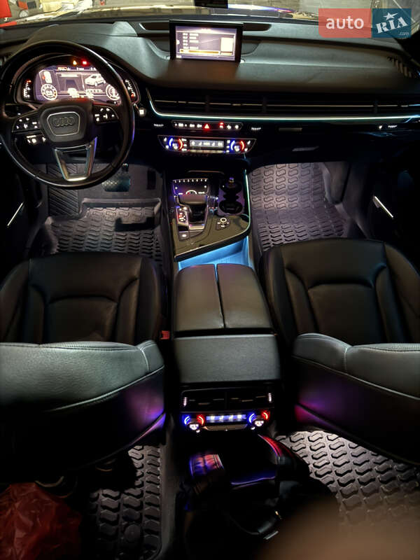 Внедорожник / Кроссовер Audi Q7 2016 в Ужгороде фото 39 Внедорожник / Кроссовер Audi Q7 2016 в Ужгороде