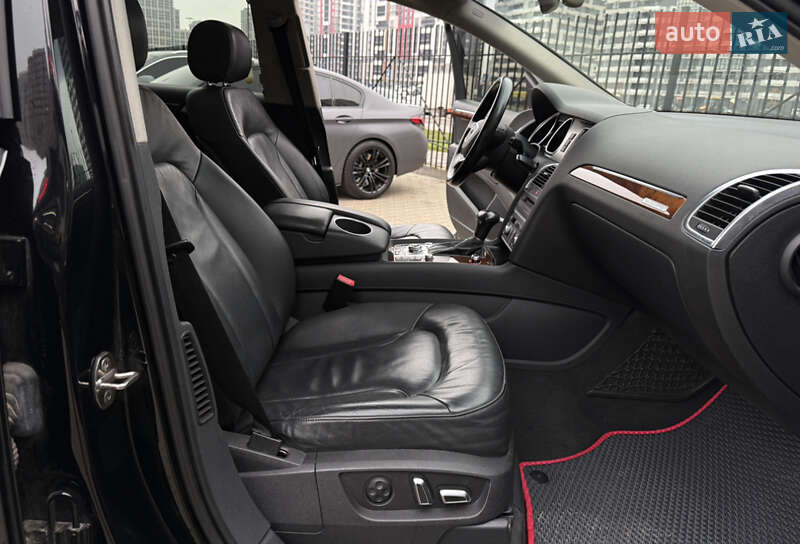 Внедорожник / Кроссовер Audi Q7 2015 в Киеве фото 25 Внедорожник / Кроссовер Audi Q7 2015 в Киеве