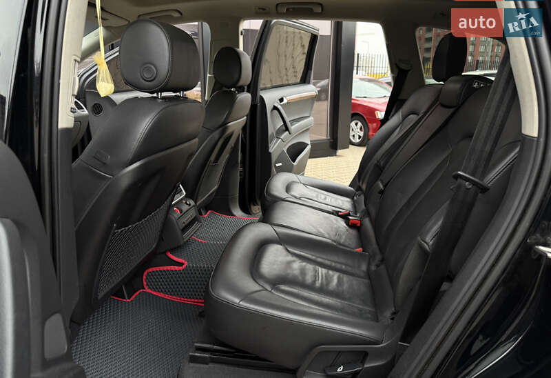 Внедорожник / Кроссовер Audi Q7 2015 в Киеве фото 31 Внедорожник / Кроссовер Audi Q7 2015 в Киеве