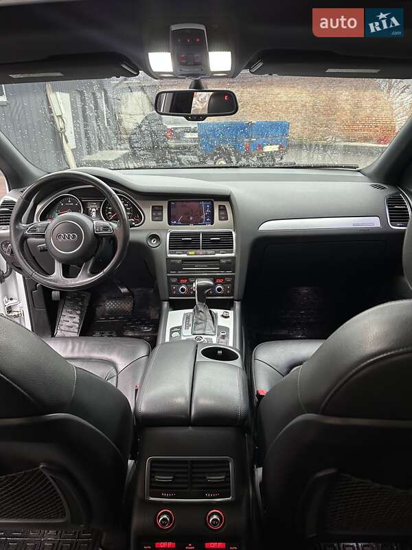 Позашляховик / Кросовер Audi Q7 2014 в Полтаві