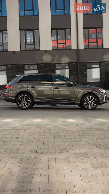 Audi Q7 2019