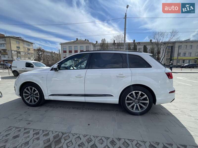 Внедорожник / Кроссовер Audi Q7 2018 в Киеве фото 18 Внедорожник / Кроссовер Audi Q7 2018 в Киеве