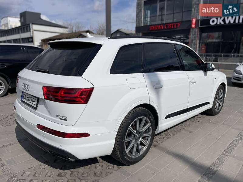 Внедорожник / Кроссовер Audi Q7 2018 в Киеве фото 17 Внедорожник / Кроссовер Audi Q7 2018 в Киеве