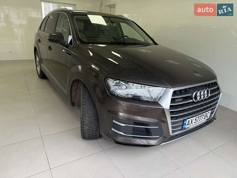 Внедорожник / Кроссовер Audi Q7 2015 в Харькове фото 13 Внедорожник / Кроссовер Audi Q7 2015 в Харькове