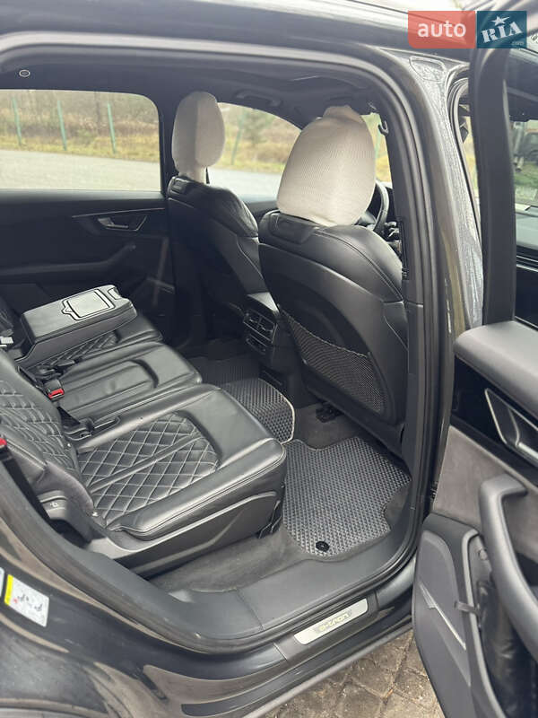 Внедорожник / Кроссовер Audi Q7 2016 в Львове фото 10 Внедорожник / Кроссовер Audi Q7 2016 в Львове