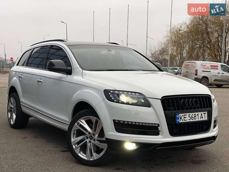 Audi Q7 2013