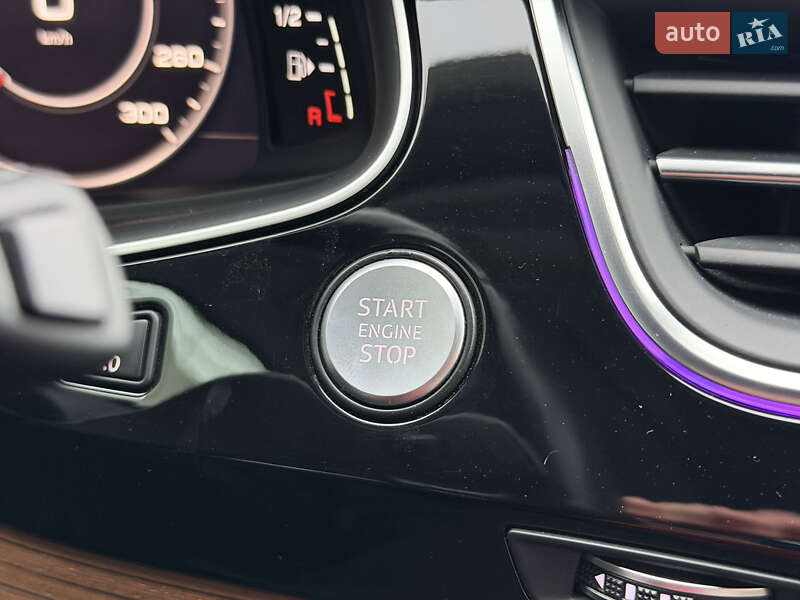 Позашляховик / Кросовер Audi Q7 2016 в Києві