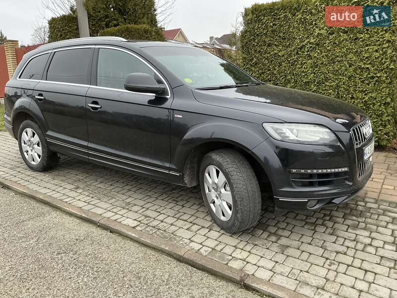 Внедорожник / Кроссовер Audi Q7 2011 в Киеве