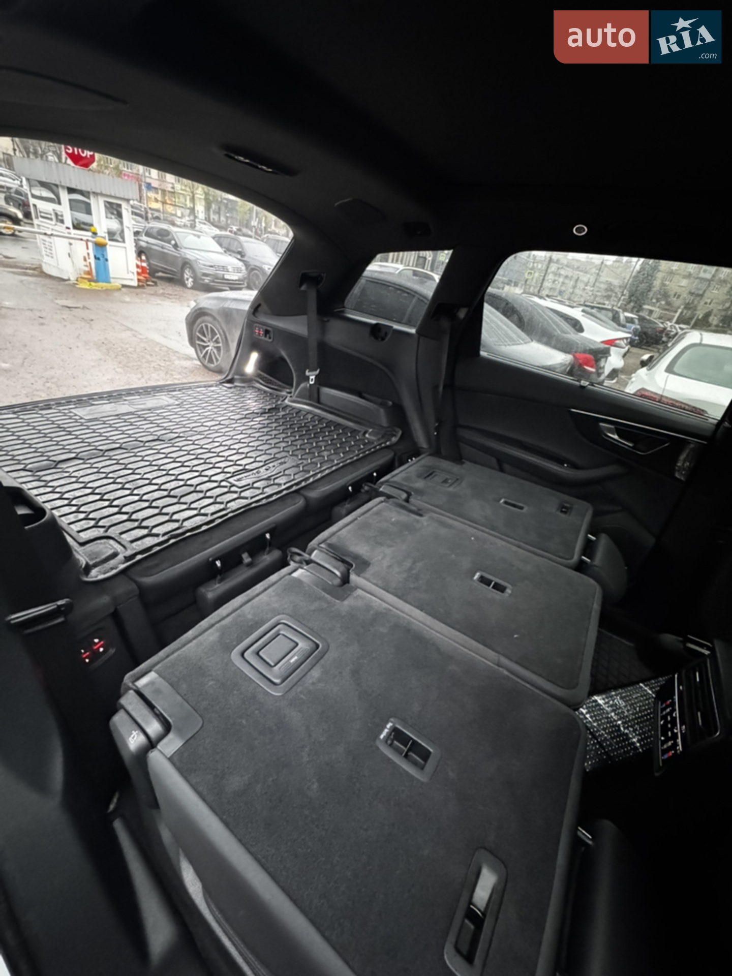 2020 Audi Q7 - мініатюра 23