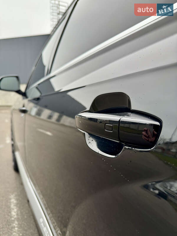 Позашляховик / Кросовер Audi Q7 2016 в Києві