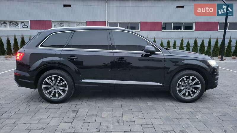 Внедорожник / Кроссовер Audi Q7 2016 в Луцке фото 5 Внедорожник / Кроссовер Audi Q7 2016 в Луцке