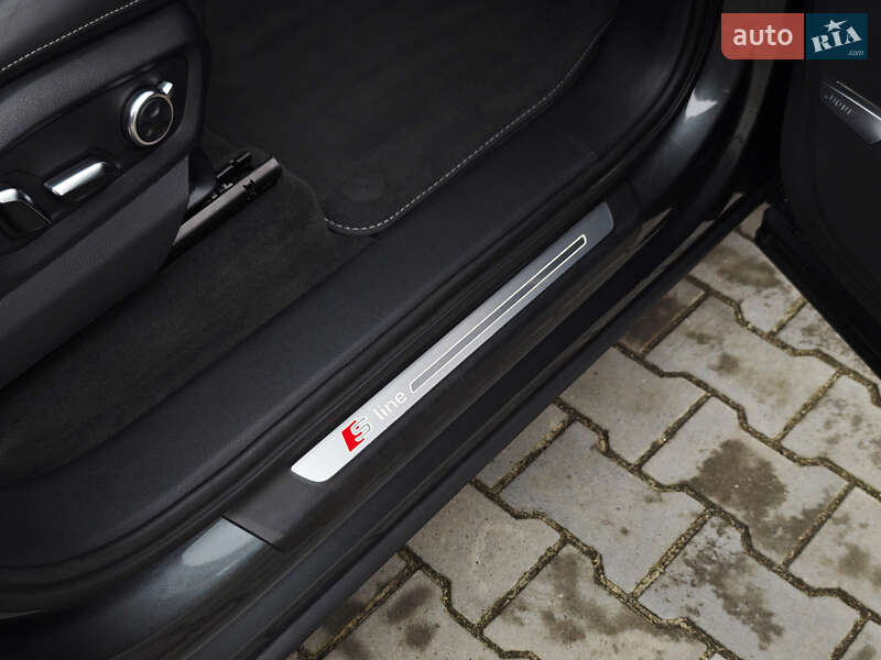 Внедорожник / Кроссовер Audi Q7 2015 в Дубно